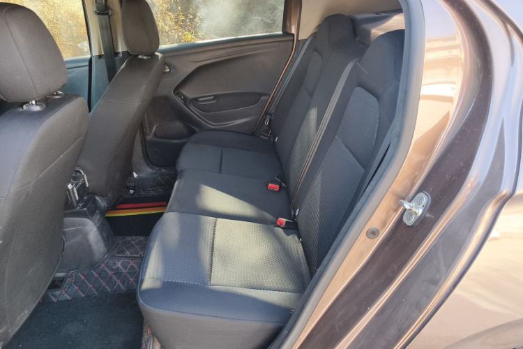 Used Peugeot 301 2016 1.6L Manual Comfort Edition
