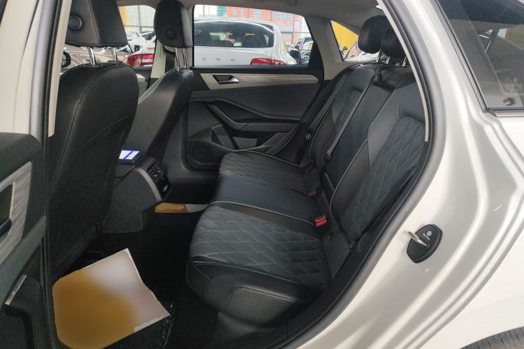 Used Volkswagen Sagitar 2023 300TSI DSG Excellence Edition Left Rear Seat