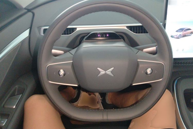 Used XPeng MONA M03 2024 620 with Ultra-Long Range
