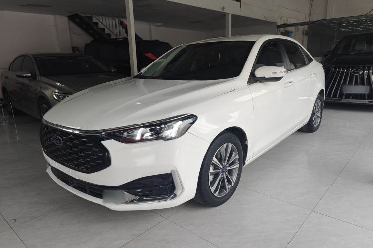 Used Ford Escort 2021 1.5L Automatic Diamond Edition
