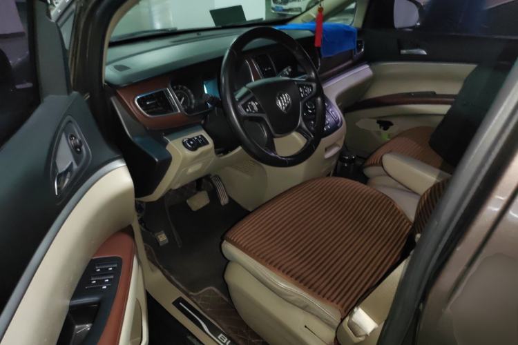 Used Buick GL8 2017 25S Prestige Version China V Standard Driver Seat
