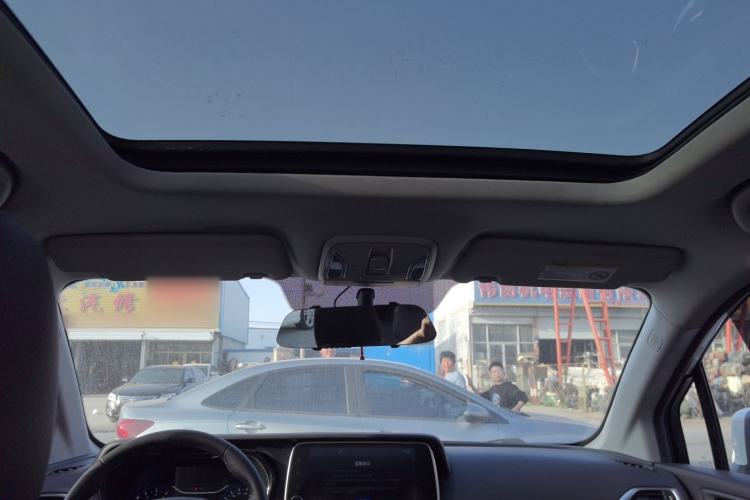 Used GAC Trumpchi GS4 2019 270T Manual Two-Wheel Drive Luxury Edition Headliner