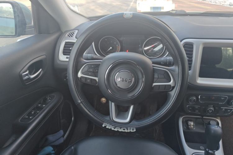 Used Jeep Compass 2020 220T Automatic Leading Edition