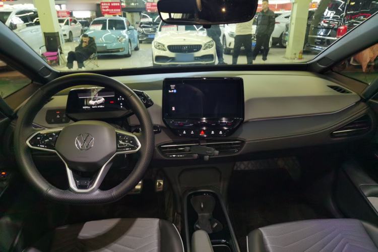 Used Volkswagen ID.3 2024 Outstanding Edition
