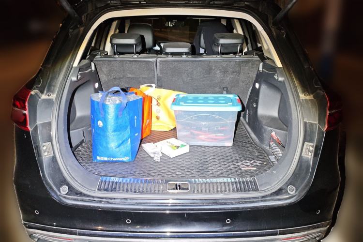 Used Hongqi HS5 2022 2.0T Smart Connect Flagship Enjoyment Purchase Edition Trunk