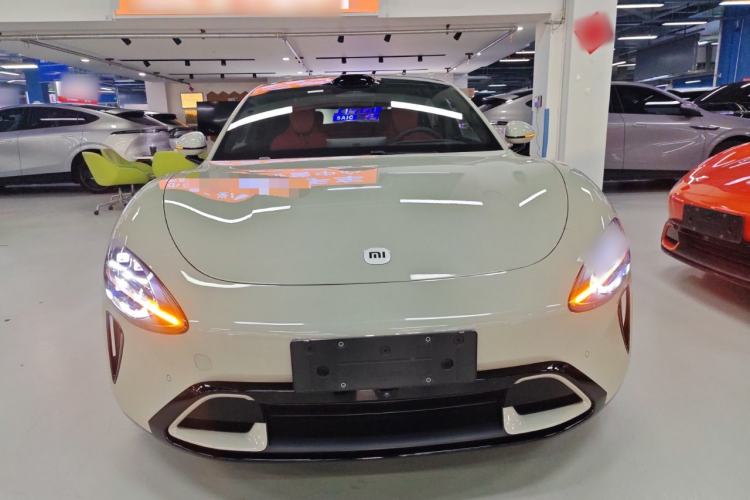 Used Xiaomi Auto SU7 2024 Four-Wheel Drive Ultra-Long Range Advanced Intelligent Driving Max Edition
