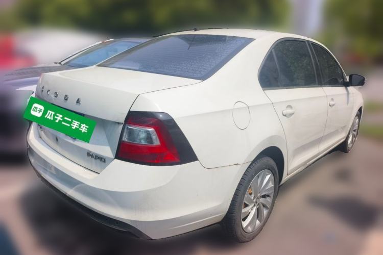 Used Skoda Rapid 2019 1.5L Automatic Comfort Edition China VI Standard
