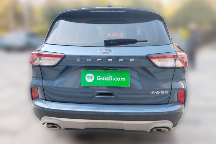 Used Ford Escape 2024 EcoBoost 245 Two-Wheel-Drive Titanium Edition
