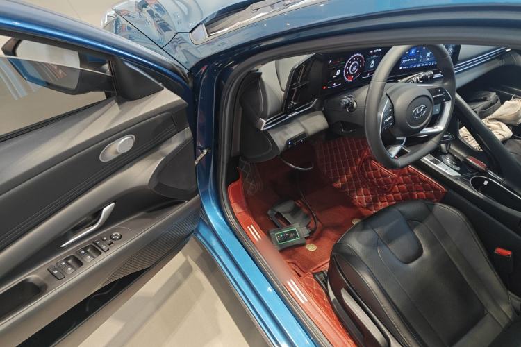 Used Hyundai Elantra 2021 1.5L CVT GLX Elite Edition
