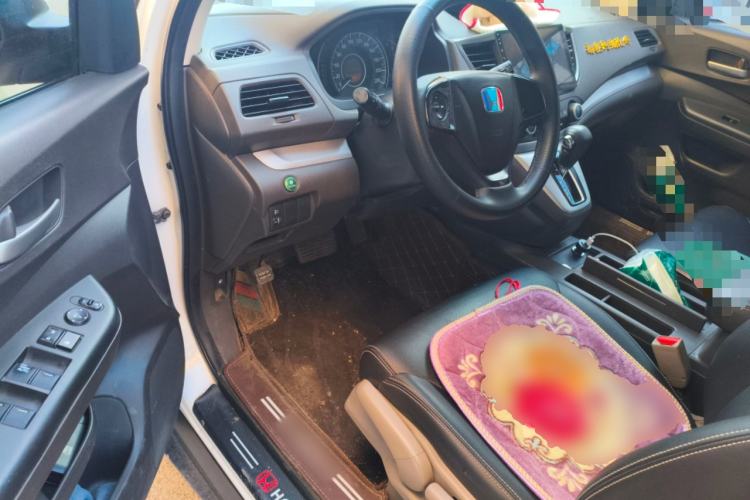 Used Honda CR-V 2012 2.0L two-wheel drive urban version
