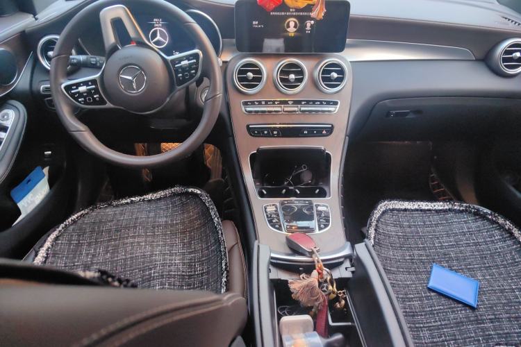 Used Mercedes-Benz GLC 2022 Refreshed GLC 300 L 4MATIC Dynamic Edition Prestige Version Center Console