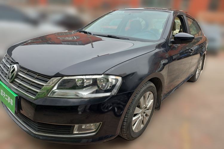 Used Volkswagen Lavida 2013 Restyled Classic 1.6L Manual Comfort Edition