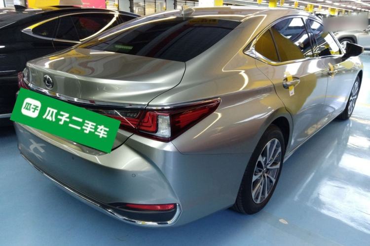Used Lexus ES 2022 200 Excellence Edition