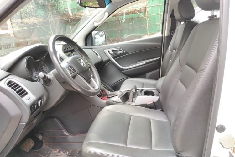 Used JMC Yusheng S350 2013 2.4T Automatic 4x4 Diesel Luxury 5-Seater Left Front Seat