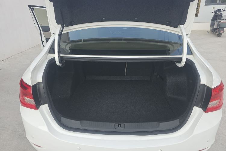 Used Buick GT 2015 15N Automatic Elite Version