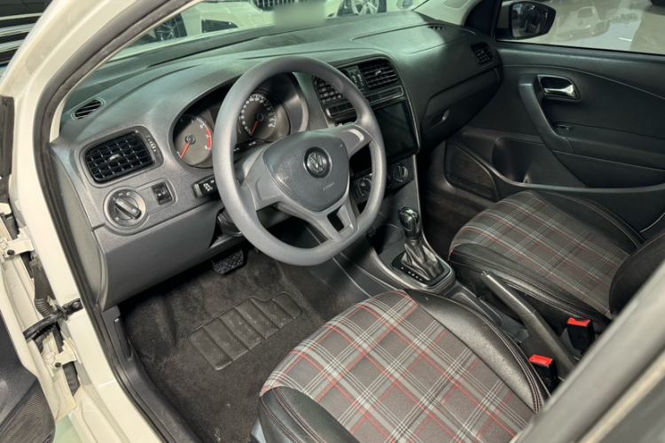 Used Volkswagen Polo 2016 1.4L Automatic Trendy Model Interior 7