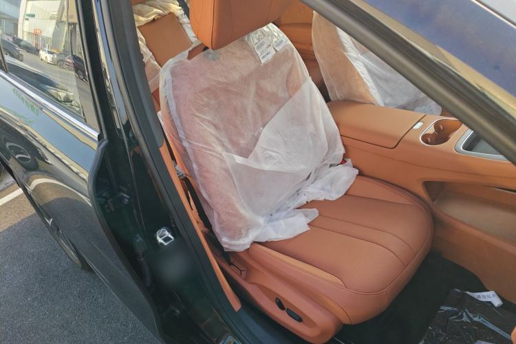 Used Hima H5 2025 Model Range-Extending Max Right Front Seat