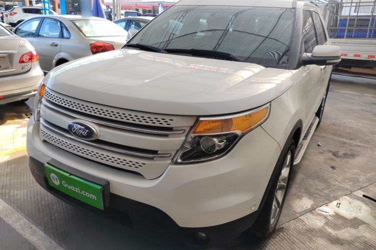 Used Ford Explorer 2013 3.5L Deluxe Model