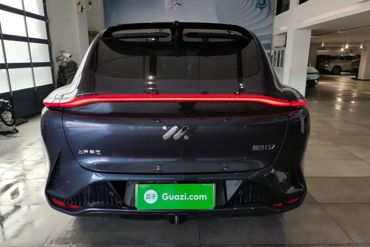 Used IM LS7 2023 100kWh Lux All-Wheel-Drive Version
