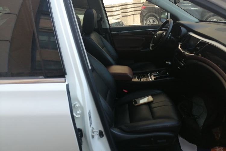 Used GAC Trumpchi GS8 2017 320T Two-Wheel Drive Luxury Smart Connectivity Version (7 Seats)
