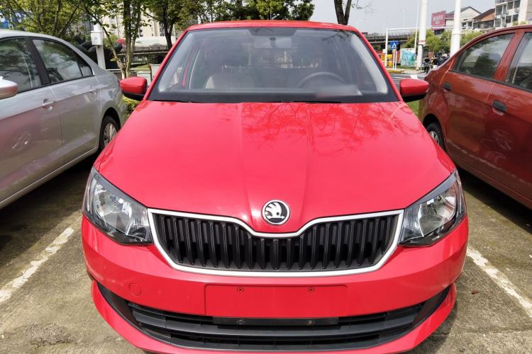 Used Skoda Fabia 2017 1.4L Automatic Car Enjoy Edition Front