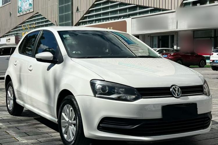 Used Volkswagen Polo 2016 1.4L Automatic Trendy Model Exterior 2