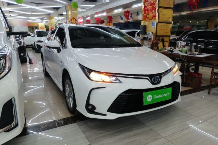 Used Toyota Corolla 2021 Dual-Motor 1.8L E-CVT Elite Edition
