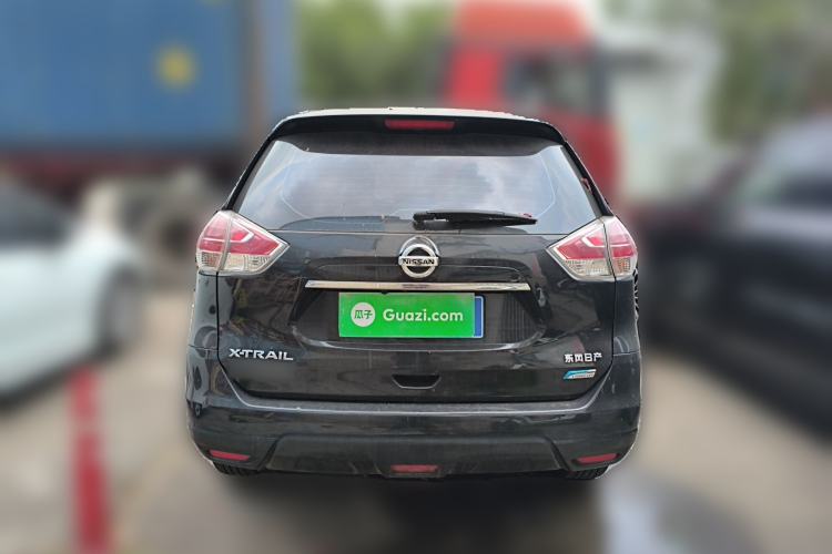 Used Nissan X-Trail 2014 2.5L CVT Leading Edition 4WD
