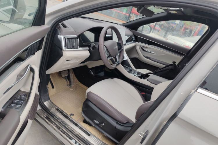 Used BYD Song PLUS New Energy 2025 DM-i 112KM Prestige Model Driver Seat