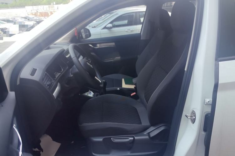 Used Skoda Kamiq 2021 1.5L Manual Standard Edition Left Front Seat