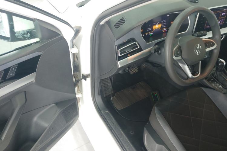 Used Volkswagen Lavida 2023 1.5L Automatic De Yi Edition Driver Seat