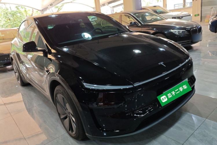 Used Tesla Model Y 2026 Rear-Drive Model