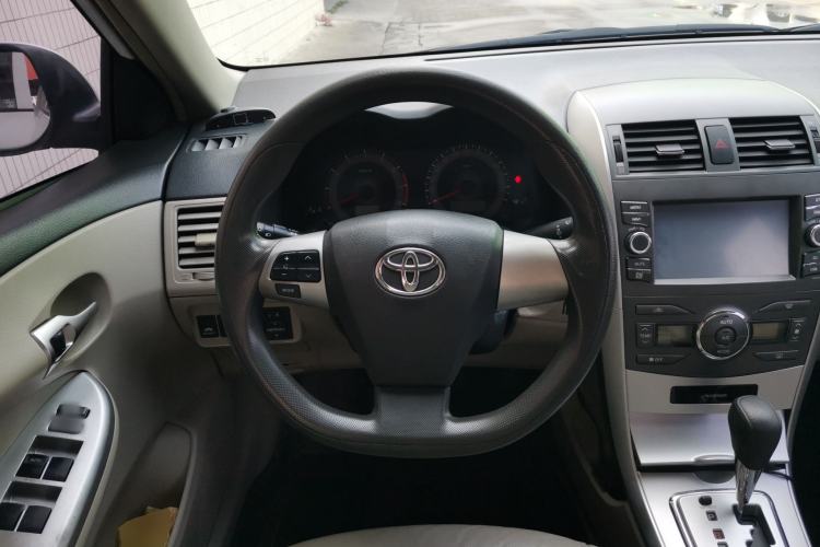 Used Toyota Corolla 2013 Special Edition 1.6L Automatic GL Cool Model
