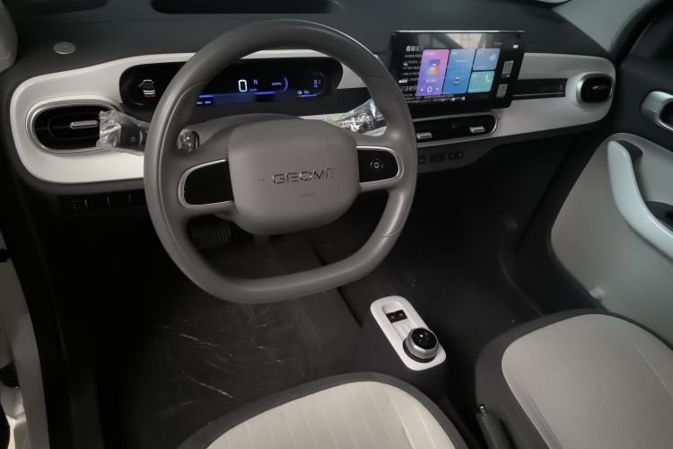 Used Geely Galaxy Panda 2025 210 km – Yuanqi Bear
