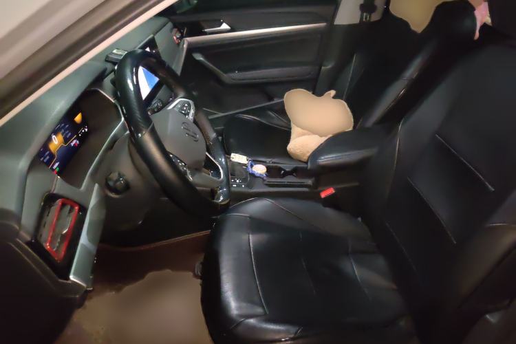 Used Volkswagen Lavida 2023 280TSI DSG Starry Sky Deluxe Edition Left Front Seat