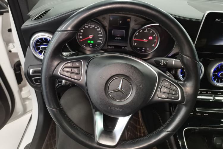 Used Mercedes-Benz GLC Coupe 2019 GLC 200 4MATIC Coupe SUV Steering Wheel