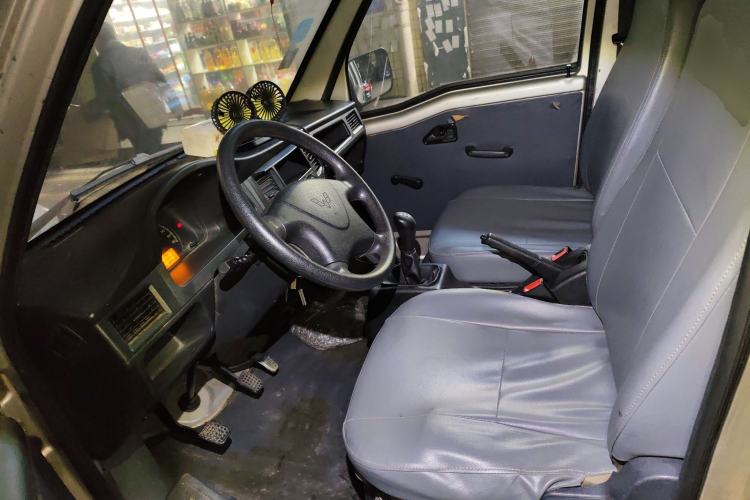 Used Wuling Zhiguang 2013 1.0L Practical Version