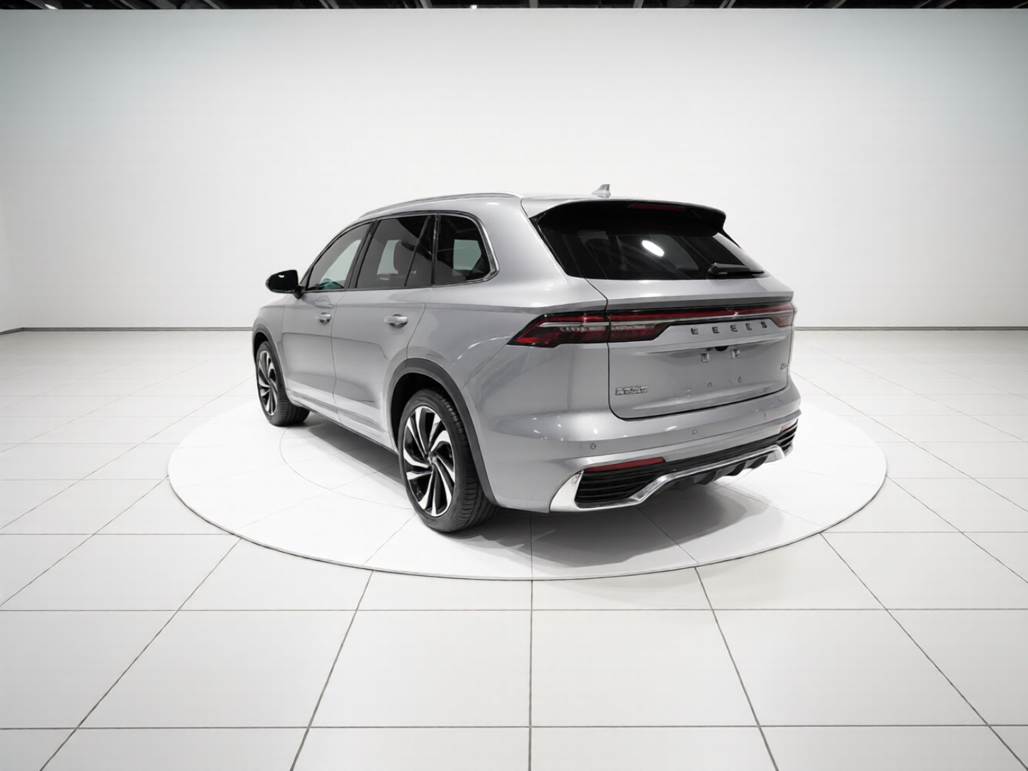 Geely Auto Monjaro L 2024 2.0TD High-Power Automatic Two-Wheel Drive Skyline Edition — снимка 4