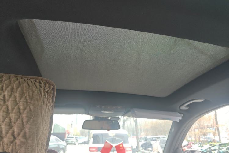 Used Mercedes-Benz GLC 2018 GLC 260 4MATIC Luxury Model
