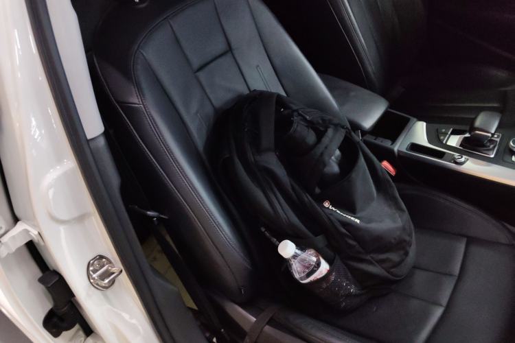 Used Audi A4L 2018 30th Anniversary Edition 40 TFSI Fashion Model Right Front Seat