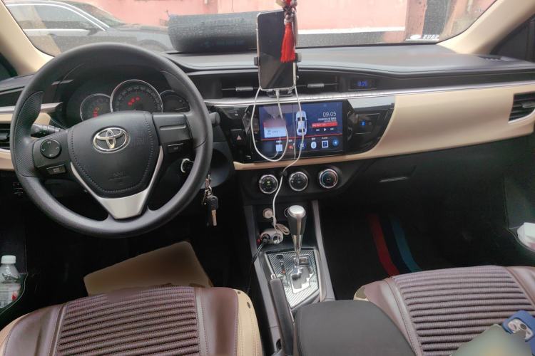 Used Toyota Levin 2016 1.6G-L CVT Leading Edition Center Console