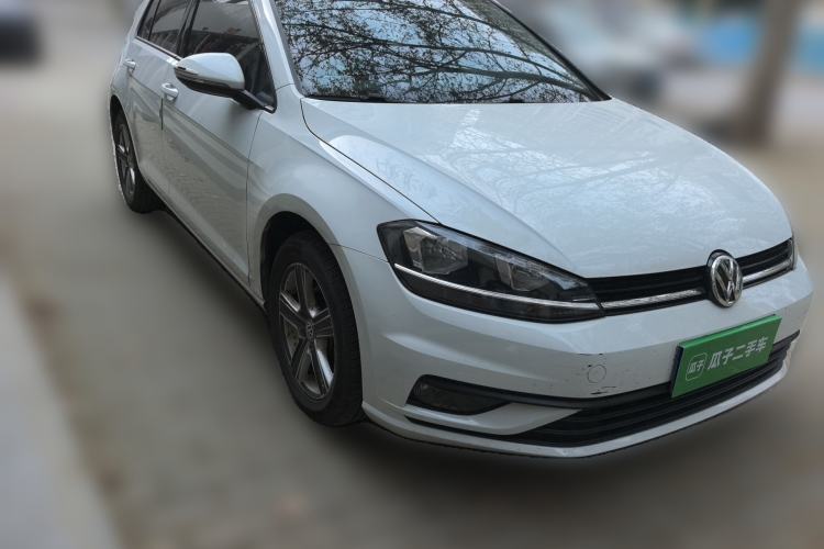 Used Volkswagen Golf 2018 1.6L Automatic Fashion Model
