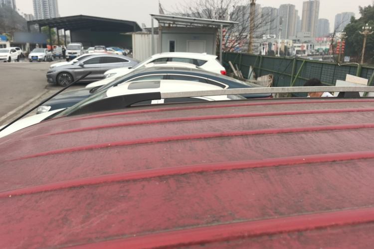 Used Dongfeng Fengon 360 2015 1.5L Manual Luxury 7-Seater China IV Standard
