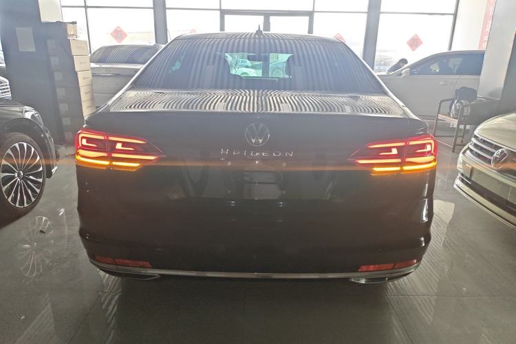 Used Volkswagen Phideon 2021 380TSI Luxury Edition Rear