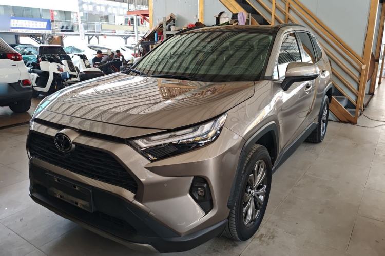 Used Toyota RAV4 2023 2.0L CVT Two-Wheel Drive Fashion Plus Edition