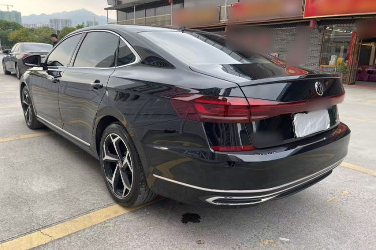 Used Volkswagen Passat 2025 Outstanding Model 380TSI Starry Dragon Edition Exterior 7