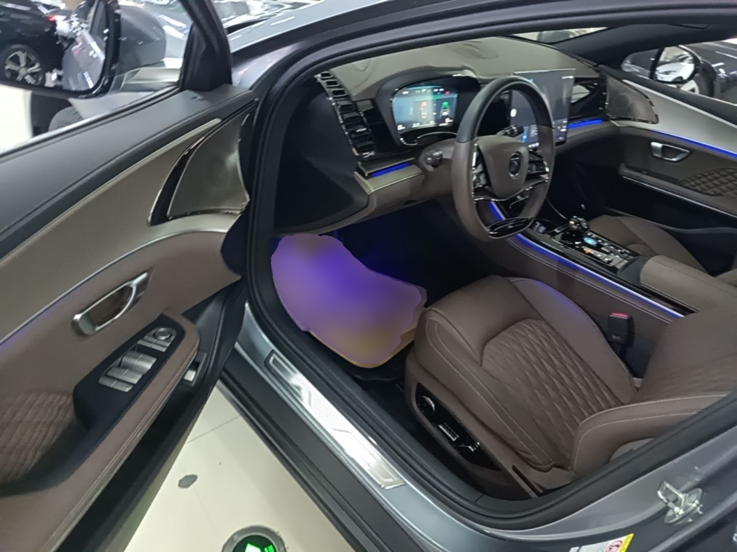BYD Han 2023 EV Champion Edition 506KM Front-Wheel-Drive Premium Model — снимка 18