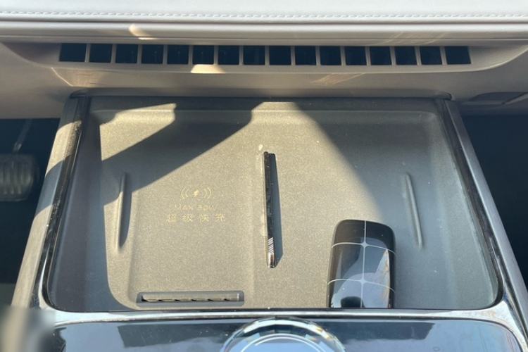 Used Geely Galaxy Galaxy 8 2025 130km EM-P Starship Edition