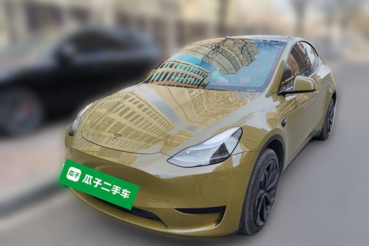 Used Tesla Model Y 2023 Rear-Wheel-Drive Version