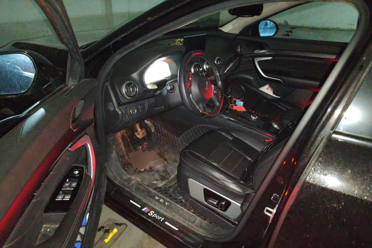 Used Wey VV7 2017 2.0T Ultra-Luxury Version
